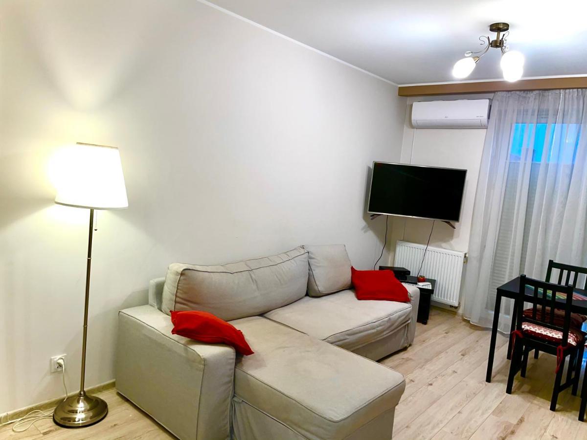 Apartament 48M W Centrum Grojca Grojec  Bagian luar foto