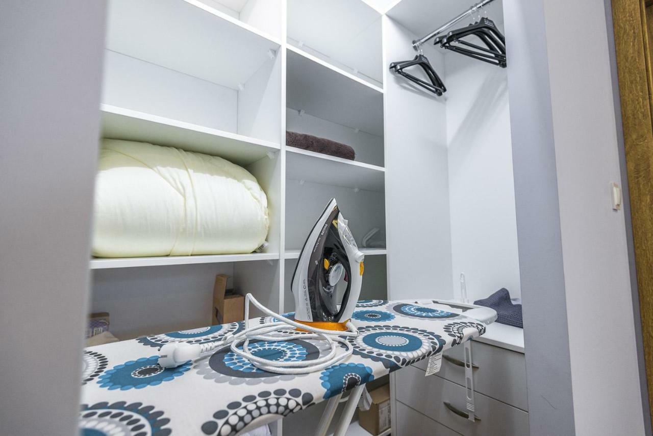 Apartament 48M W Centrum Grojca Grojec  Bagian luar foto