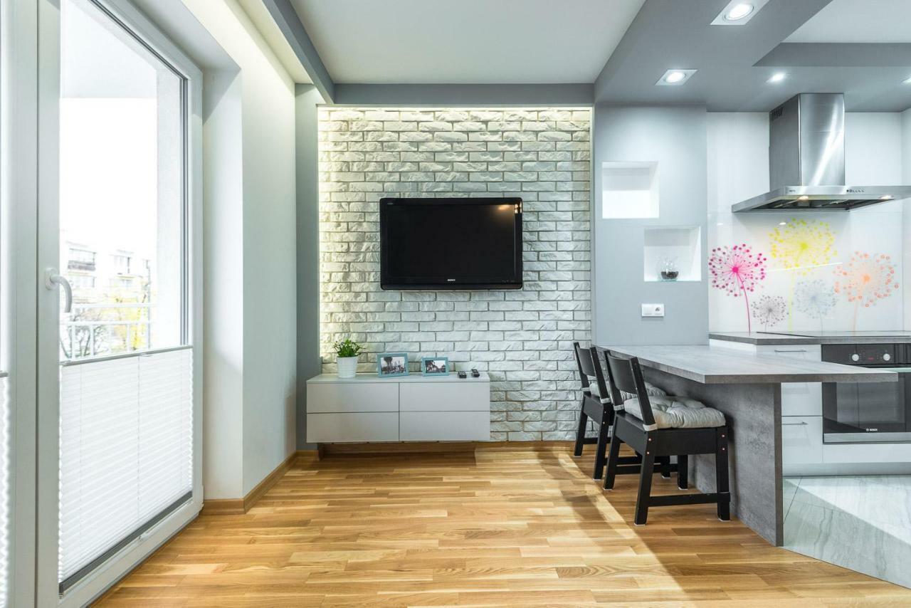 Apartament 48M W Centrum Grojca Grojec  Bagian luar foto